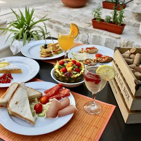 Luxury Boutique Stone Palace * Спліт